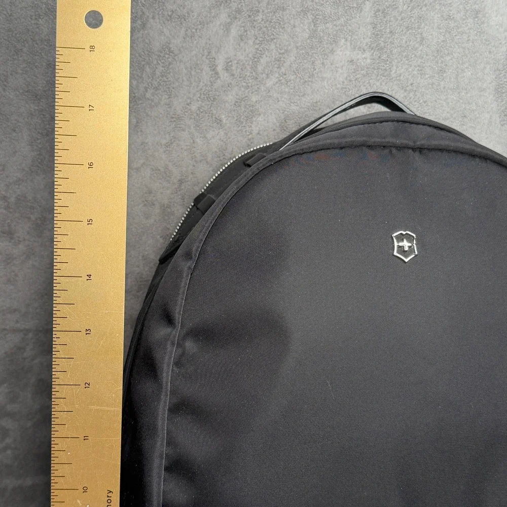 Victorinox Victoria 2.0 Deluxe Business Backpack Black Nylon Laptop Bag Travel